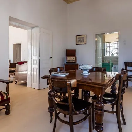 Vintage House * Plaka (Milos)