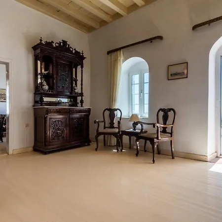 Vintage House بيت للعطل *