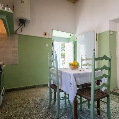 Vintage House *